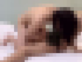 彼女に内緒で性行為の様子を盗撮する眼鏡君 サンプル画像02