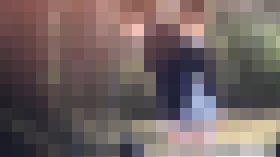JK悪ノリ放尿映像!2 サンプル画像03
