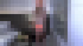 金髪ツインテがアナルを貫通ATMと、吸うやつと電マで連続イキの別画角動画です　サンプル画像03