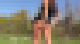 野外は私がオナニーするのにうってつけの場所♪　サンプル画像02