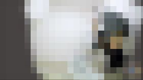 《排泄動画》校内女子トイレに設置された秘密のノゾキアナ① サンプル画像01