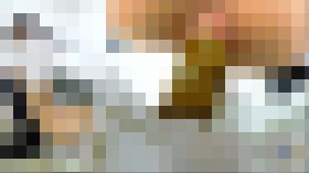 《排泄動画》校内女子トイレに設置された秘密のノゾキアナ① サンプル画像03