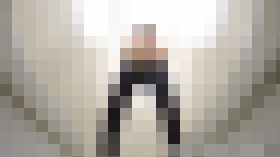 大興奮確定!トイレでおしっこのの代わりに潮吹く女のこ&野外放尿を盗撮されてしまう女の子! サンプル画像01