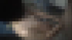 脱げと言われて笑顔で許容し、フェラまでする貞操概念が狂った女の子　サンプル画像03