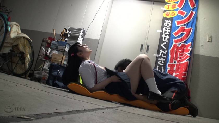 駐輪場いたずら猥褻 　サンプル画像10