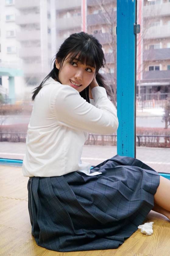なるみちゃん(18) 女子〇生 マジックミラー号 育ちの良いお嬢様女子〇生が人生初の膣内洗浄でイキまくり!! サンプル画像10
