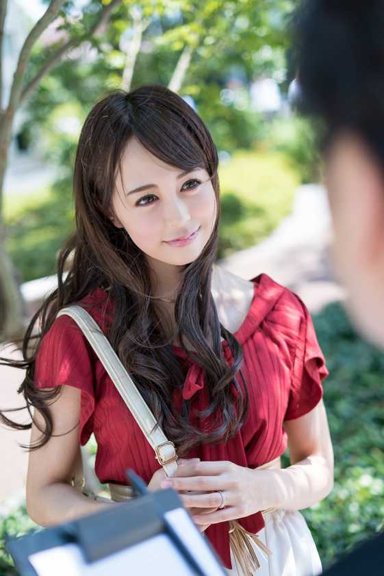 ファーストクラス絶品妻ナンパ 連続イカセFUCK 生中出し 4 　サンプル画像11