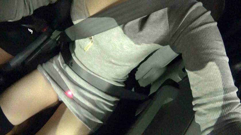田舎から上京してきた変態むっつり巨乳ちゃんにリモコンバイブ着けっぱにして東京姦光したらスゴいエロくなっちゃいました。 愛乃はるか 　サンプル画像11