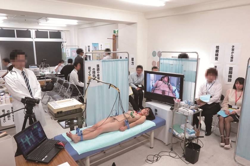 羞恥！ある日突然男女社員混合 強制OL健康診断 スペシャル 永井みひな 高杉麻里 一ノ瀬もも 中村日咲 斎藤りこ 　サンプル画像12