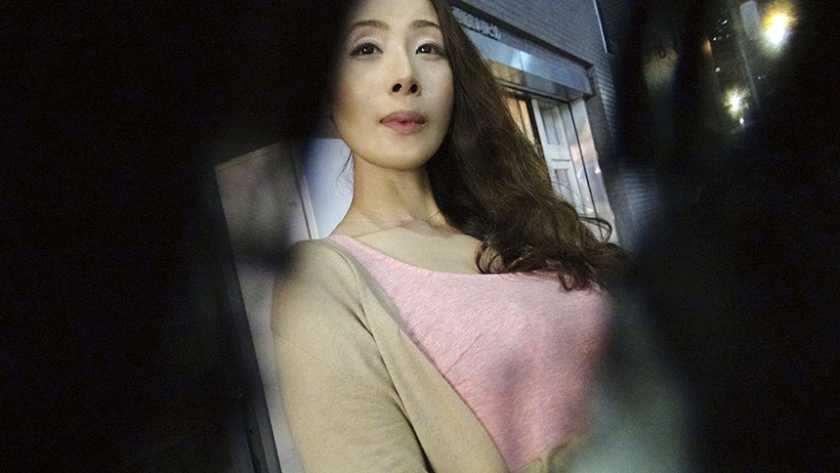 【緊急指令】素人女性を口説いてSEXしてAV作品を作れ！「終電逃した女性を駅前でナンパしてみた」編 03 　サンプル画像14