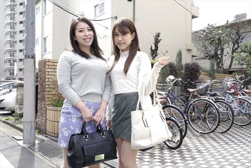夫に内緒で初めてのセンズリ鑑賞「本当に外から見えないんですよね？」マジックミラー号の中で興奮が倍増してパンツを濡らす素人妻たち 　サンプル画像17