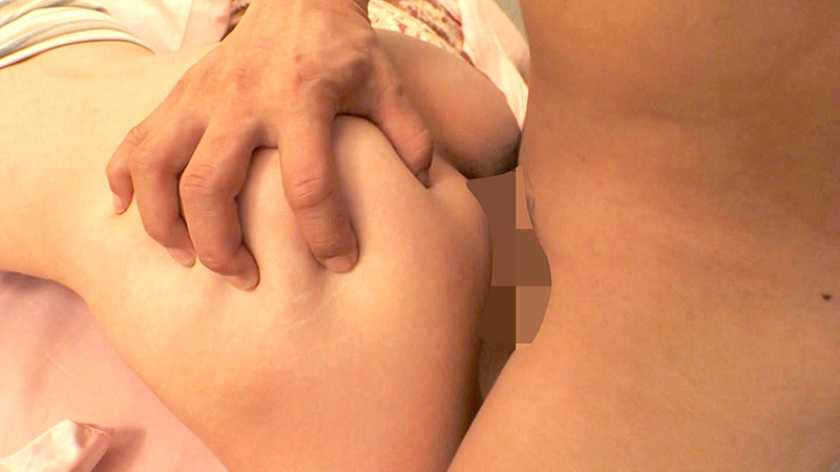 パイパンスレンダー美少女 ラブホテルセックス 小山あい 　サンプル画像1