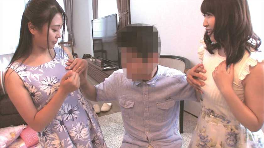 ママ友サークルと童貞一人のハーレム王様ゲーム「ウブな男の子紹介してくれませんか？」と欲求不満の人妻がSODに依頼！自宅に呼び出した童貞くんの何発射しても萎えないチ○ポに喜んで連続10射精で人妻たちはやっと満足！ 　サンプル画像1