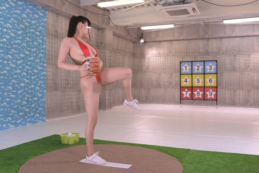 ハレンチ水着でポロリ！ストラックアウト 　サンプル画像1