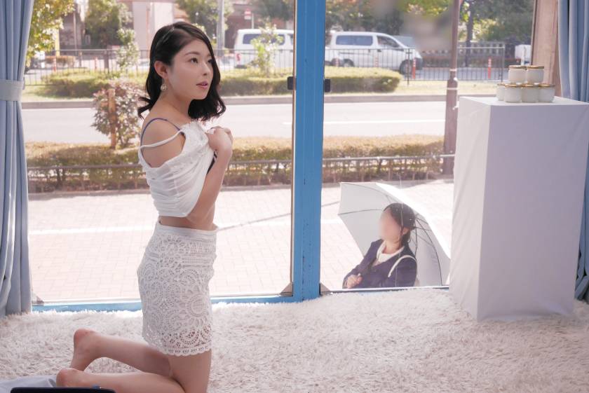ゆかり(33) セレブ人妻 マジックミラー号 乳首マッサージで乳首イキ! サンプル画像1
