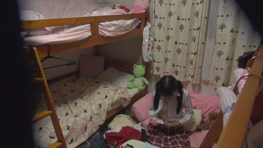 JK30人の記録女子寮盗撮オナニー映像集 　サンプル画像2