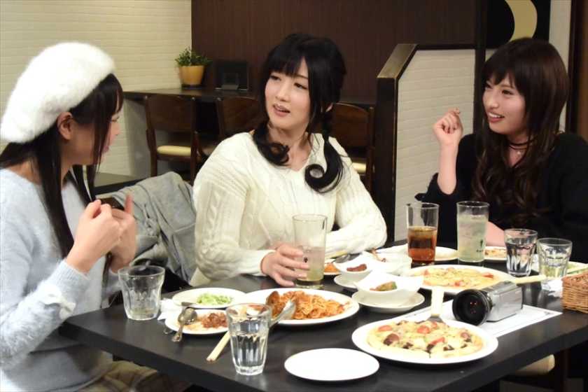 セクシー女優の赤裸々女子会 プライベートからセクシー業界まで、彼女達のありのままの思いを全て話しますSpecial！ 大槻ひびき 早川瑞希 なつめ愛莉 　サンプル画像2