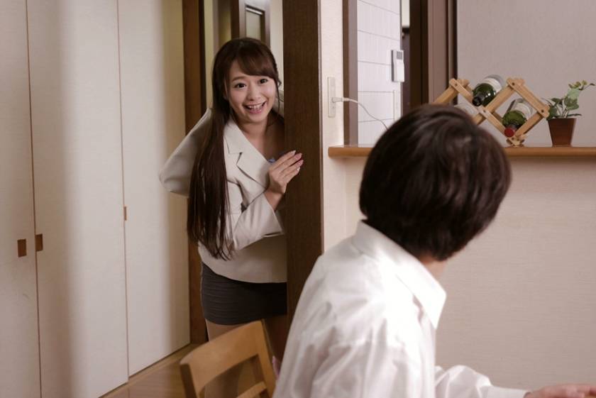 SODロマンス×SODstar お義母さんは担任教師 ～息子の肉棒を前にして、淫肉から女の射精液が止まらない～ 白石茉莉奈 　サンプル画像3