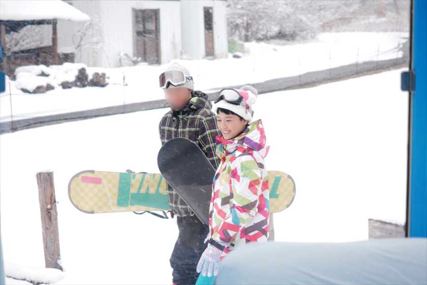 向井藍 マジックミラー号 ナンパ待ち 真正中出し編 in ゲレンデ 　サンプル画像4