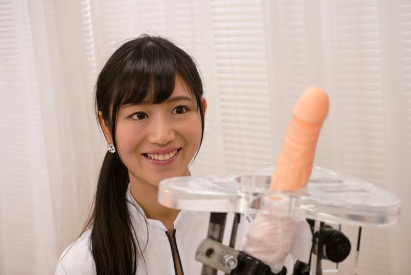 ピストンバイブアクメ自転車がイクッ！友達同士で激イキレース連続大量潮吹きSP 　サンプル画像4