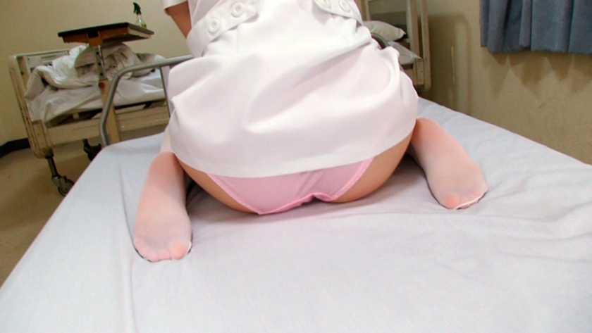 パンツをゾーキンのように擦りつけながら掃除中に挑発してくる僕のセンパイ 阿部乃みく あゆな虹恋 生駒はるな 柊さき 伊東紅蘭 サンプル画像5