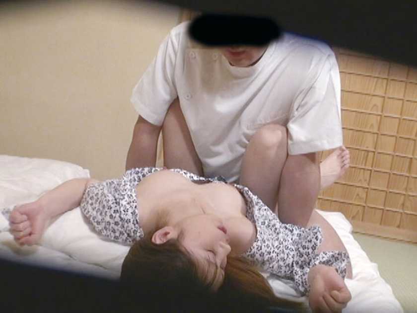 温泉旅館 猥褻整体治療盗撮投稿 【十】 SP 　サンプル画像5
