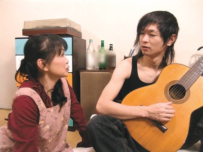【童貞喪失物語】 お義母さんがお世話します。 芳野京子 冬木舞 紫彩乃 田所松子 池田喜代子 サンプル画像5