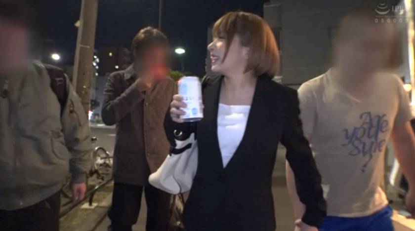 麻里梨夏の極上フェラテクで10分以内に射精できなかったら、お詫びにオマ●コを使って、たっぷりヌイてください！ 　サンプル画像5