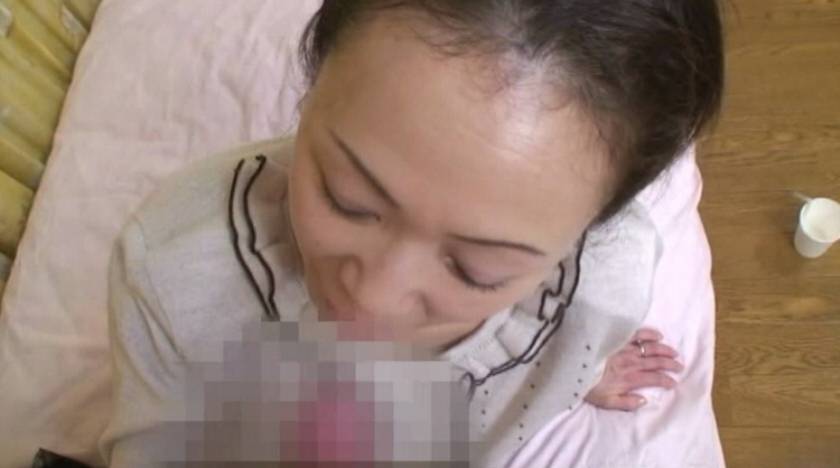 50も過ぎて男を久しく忘れたおばさんでも、もう一度男に抱かれたなら…まるで若い恋人同士のような生々しい密着交尾で壊れるくらいに激しく絡み合いたい 　サンプル画像5