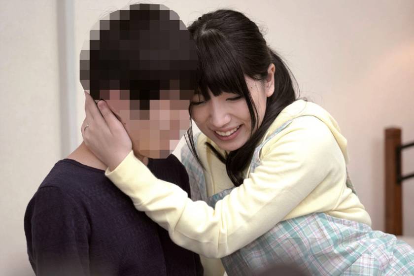 優しすぎる素人奥さんが笑顔で童貞筆おろしを生中出しでしてくれる愛嬌のある保育士 みひなさん(30歳) サンプル画像5