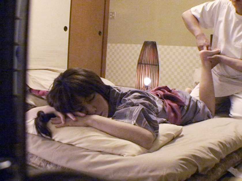 温泉旅館 猥褻整体治療盗撮投稿 【九】 　サンプル画像6