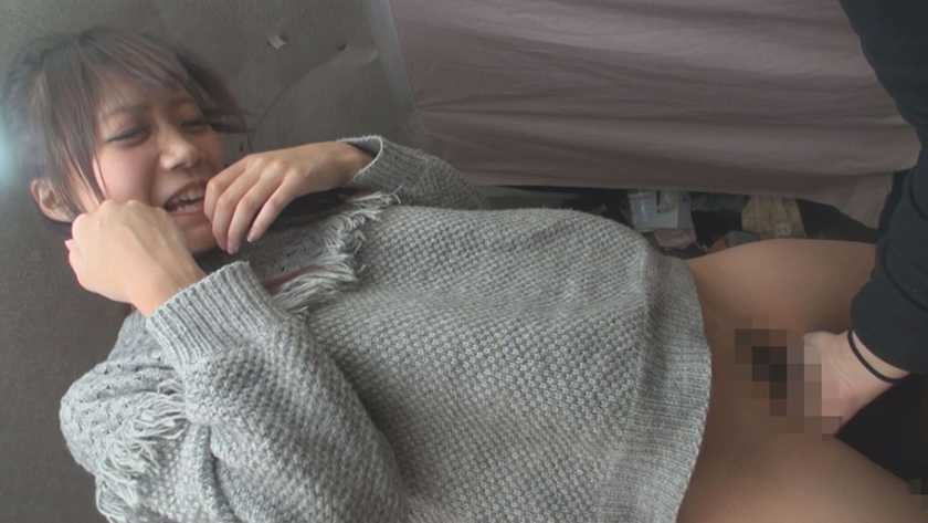 ガチナンパ！ 素股までって約束が興奮しちゃった素人女子！「あっ！？自分で挿れちゃった！」照れながらもオネダリ腰振りSEX！ 　サンプル画像6