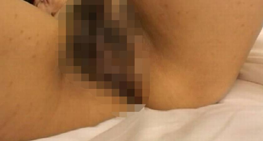 奥さん暇ならボクとセックスしましょうよ人妻中出しガチナンパエロ妻マ○コに大量発射 　サンプル画像6