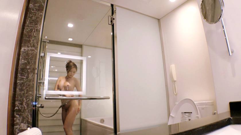 【謎の美女】年齢秘密【変態女】さやちゃん再び参上！全てが謎のベールに包まれた彼女の応募理由は『今回は夢だった3Pをしたくて♪』知り得る情報は【イイ女】と【変態女】。初体験の3Pに【ドキドキ大興奮】男2人に興奮しすぎてリミット越え！【大量潮吹き】で興奮度MAX！！初体験の【Wフェラ】も美味しそうにむしゃぶりつく！【串刺し3P】で連続イキ！『あぁーもぅ止まらないょ…』リミット越えしマ○コは潮吹き止まらない【ナイアガラ状態】とにかくこの女のSEX目に焼き付けろ！ 　サンプル画像7