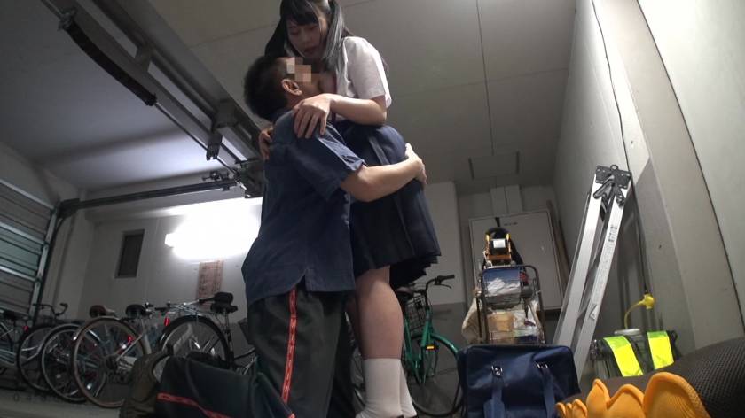 駐輪場いたずら猥褻 　サンプル画像8