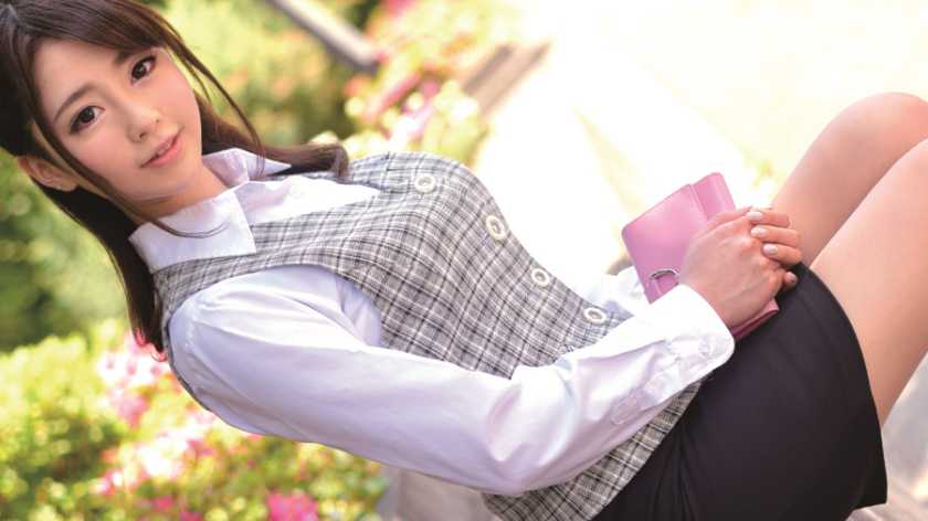 Yuzu (総合商社秘書課受付嬢) サンプル画像