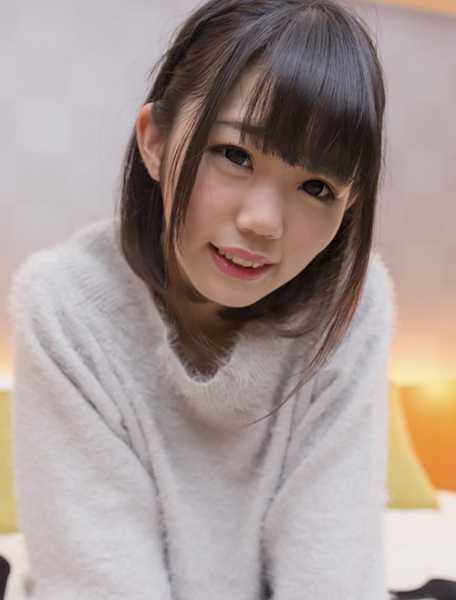 声優を目指している萌声のひとみ 20歳 サンプル画像