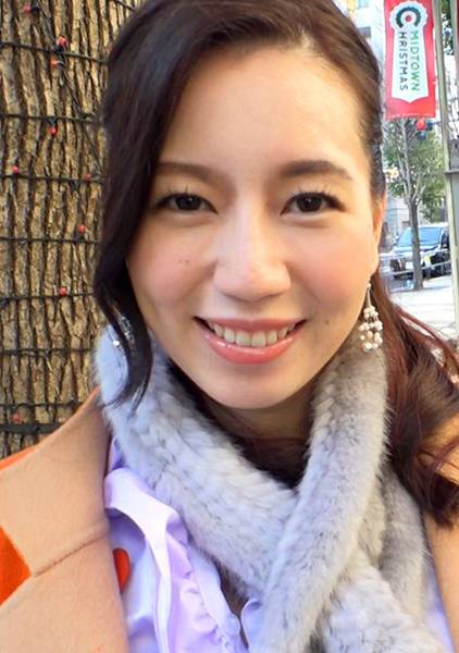 君島紗栄子さん 37歳 色白才女妻 サンプル画像