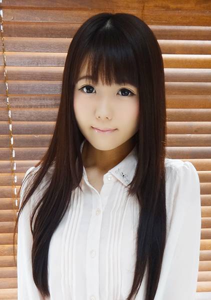 旦那とご無沙汰な25歳主婦 サンプル画像