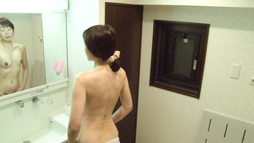 シ●ウト人妻の浮気現場を完全盗●(1)～出会い系で知り合った　サンプル画像10