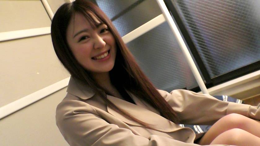 1泊女子 僕のボロアパートに美女が泊まりにやってきた　サンプル画像1