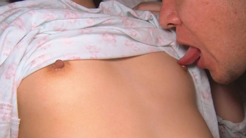 膨らみかけが至高 厳選ちっぱい娘コレクション4時間　サンプル画像1