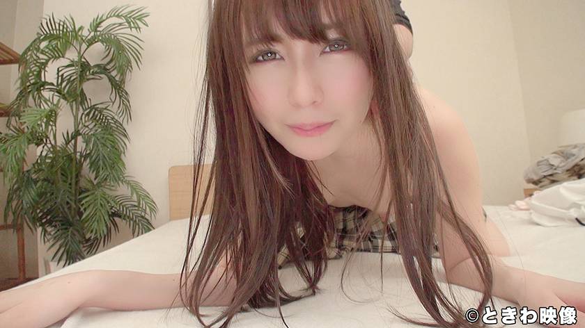 今どきのキャバ嬢とギャルJ●コスでイチャイチャ♪お小遣いUP　サンプル画像1