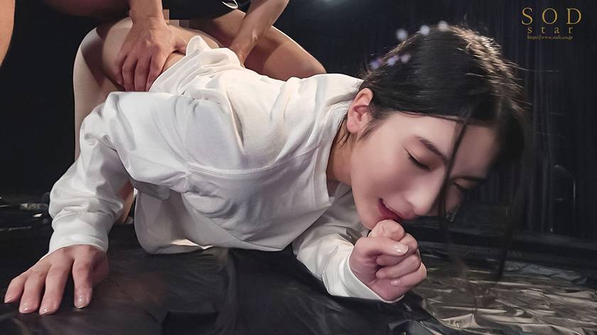 YDH ヤっちゃダメな場所でハメる！ SODstar 本庄鈴　サンプル画像10