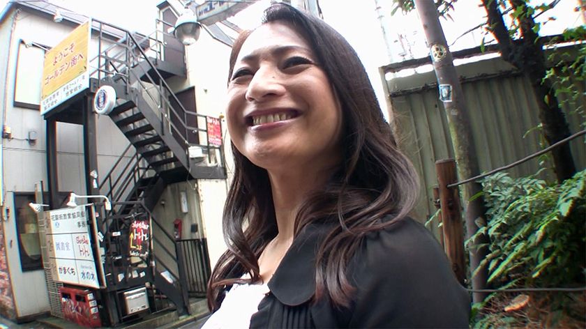 素人熟女 初めてのAV出演 五十路&三十路のおばさん　サンプル画像11