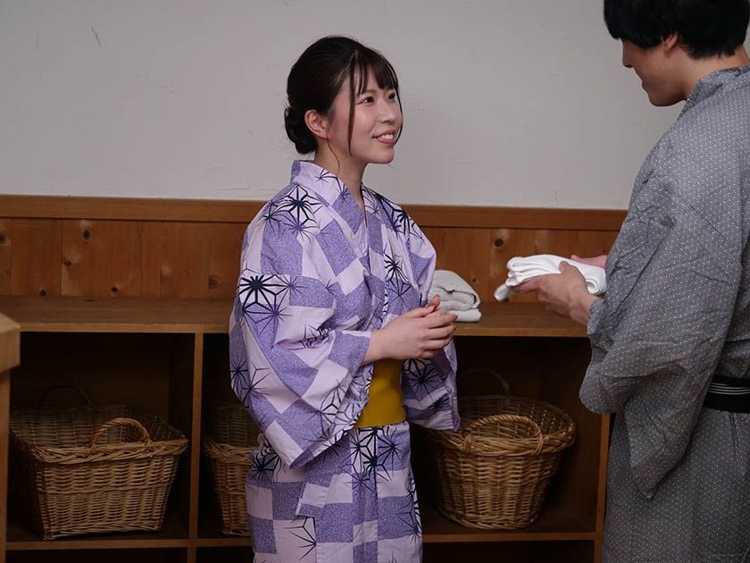 巨乳女将KISS 素泊まりのはずが巨乳女将の接吻サービスが付　サンプル画像12