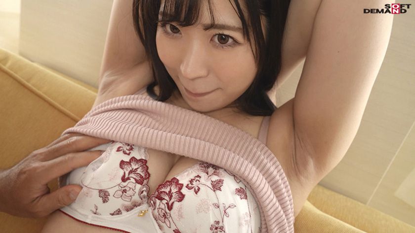 【初撮り】AV志願のカフェ店員 ハキハキした受け答えと柔和な　サンプル画像1