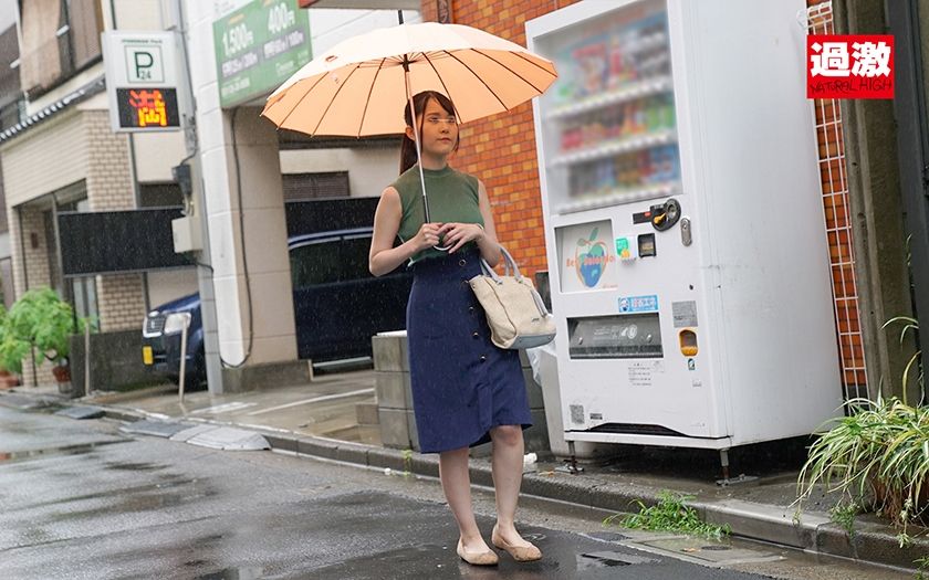 中出し寸前に抵抗して抜けたチ○ポを何度もぶち込まれイキ狂いだ　サンプル画像1