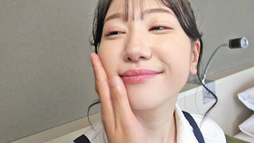 小悪魔美少女 エロビッチ育成委員会 「エッチなこと教えて欲し　サンプル画像1