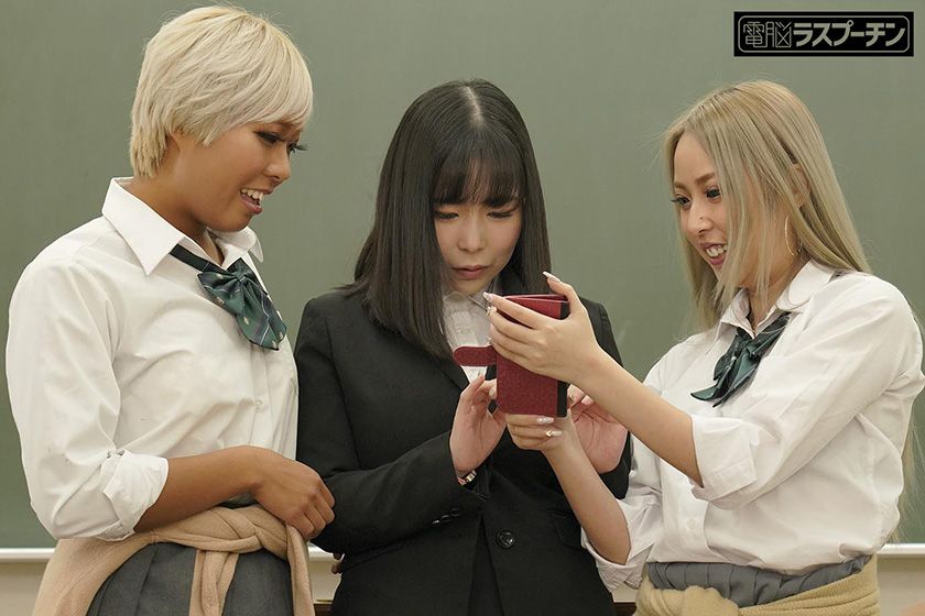 ギャル生徒の両乳首舐め快楽アクメに屈して2人のレズペットにな　サンプル画像1